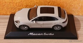 Porsche Macan Turbo model 1/43 Minichamps - 5