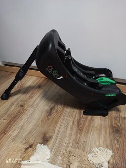 Autosedačka joie s centralou na Isofix - 5