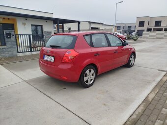 Kia ceed 1.6i - 5