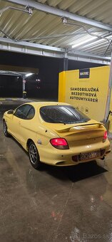 Hyundai coupe 1.6 85kw - 5