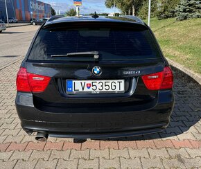 BMW 3 e91 318d - 5