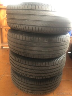 Predám letné pneu + disky 195/65 R15 - 5