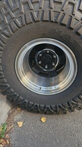 Sada kolies 6 x 139 38/14,5 r15 - 5