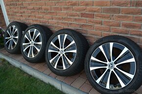 5x112 R18 Zimna sada Mercedes E-class + 245/45 R18 Pirelli - 5