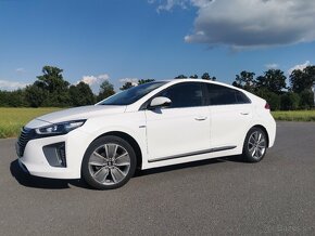 Hyundai IONIQ - 5