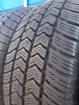 215/65R16C záťážové zimné pneumatiky Barum - 5