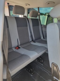 Predám VW Caravelle T5 long, 2.0TDI,103kw - 5