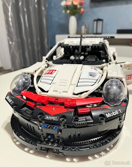 LEGO Technic Porsche 911  RSR 42096 - 5