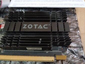 Predám plne funkčnú grafickú kartu ZOTAC GeForce GT 710 - 5