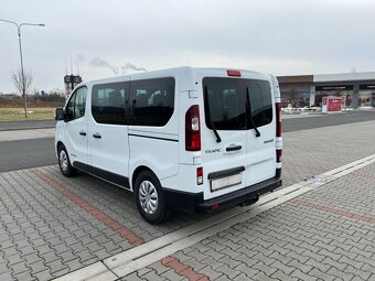 Renault Trafic DCi 125 9 míst 2 šoupačky koup. ČR - 5