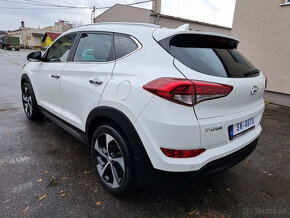 Hyundai Tucson 1.7 CRDi Premium 7DCT - 5