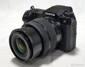 Fujifilm GFX 100s - 100 Mil. Pixel - stredoformat - 5