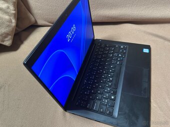 Dell Latitude 7390 - 5