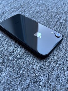 iPhone XR 64GB čierny - 5