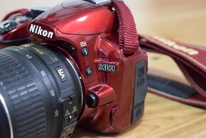 Nikon d3100 RED s VR objektivom 18-55 AF - 8 tisic zaberov - 5