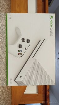 Xbox one s 1TB - 5