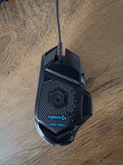 Logitech G502 - 5