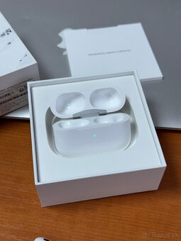 Apple AirPods Pro 2 USB C 2023 - 5