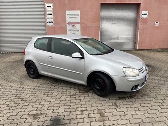 Volkswagen Golf 5 1.6 Hatchback - 5