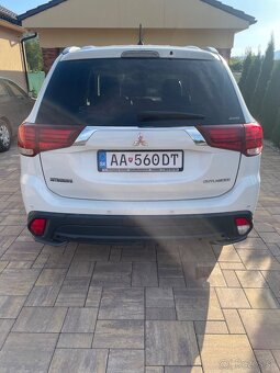 Mitsubishi Outlander 2.2 4WD - 5