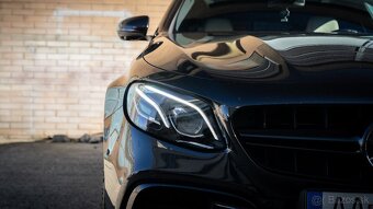 MERCEDES E63 S AMG FORMATIC+ - 5