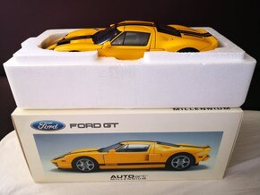 1:18 Autoart, Kyosho mix 4 - 5