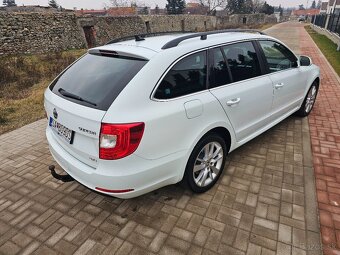 ŠKODA SUPERB COMBI 2.0 TDI 125KW DSG 4X4 2015 ELEGANCE - 5