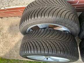 R16 sada 5x100 orig. Audi A1 - 5