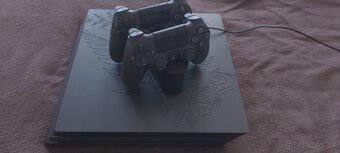 Predám PS4 slim 1TB HDD s dvoma ovládačmi. - 5