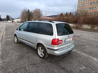 VW Sharan 2,0 TDI 103 kw - 5