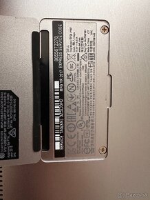 Dell XPS 15 9560 4K dotykový displej, hliníkové telo - 5