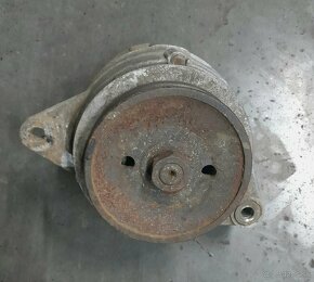 Predam alternator na ARO m 461 - 5