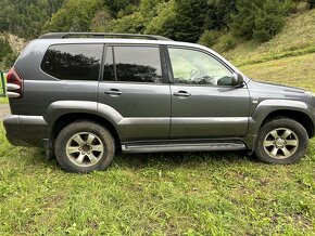 Toyota landcruiser 120 - 5