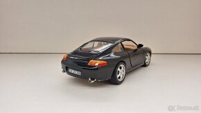 1:18 PORSCHE 911 997 - 5