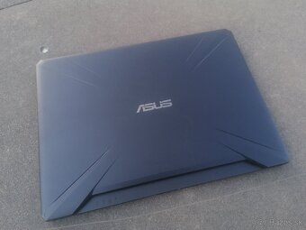 Predám notebook ASUS TUF GAMING - 5