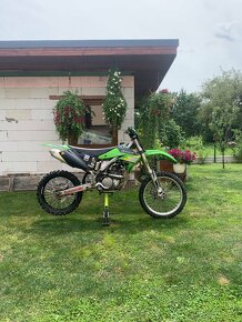 Kawasaki KXF250 - 5