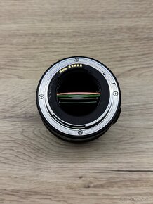 Canon EF 85mm f/1.8 USM - 5