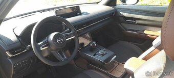 Mazda MX30, elektromobil, najazdených 38 tis. km - 5