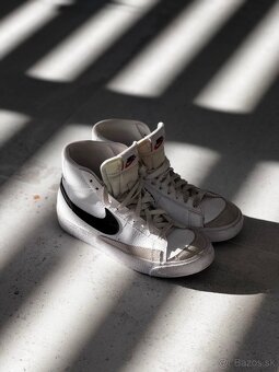 Nike Blazar Mid 77 - 5