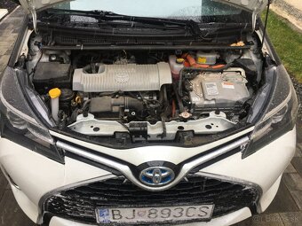 Toyota yaris 1.5 hybrid 2017 automat - 5