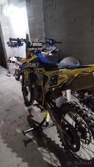 Suzuki RM-Z 250 - 5