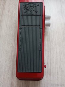 Gitarový efekt Dunlop SW95 CryBaby Slash Wah-Wah pedá - 5