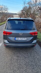 Volkswagen Touran 2.0 TDI DSG - 5