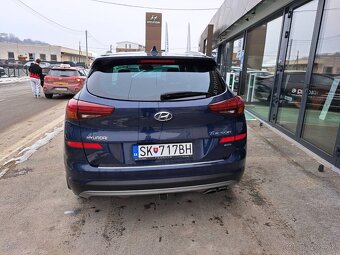 Hyundai Tucson 2.0 CRDi 8AT PREMIUM 4X4 - 5