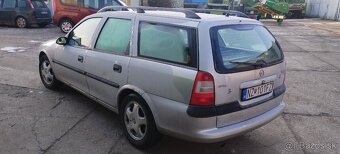 Predám Opel vectra - 5