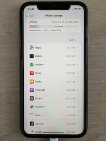Predám IPhone 11 - 64 GB - čierna - 5
