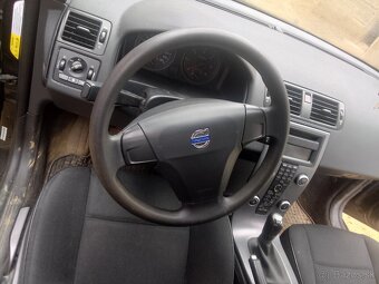 Volvo S40 1.6 - 5