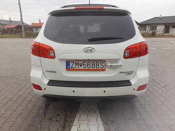 Hyundai Santa Fe - 5