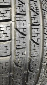 Pirelli 215/45r18 zimné - 5