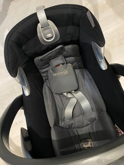 Cybex Aton Q Platinum so základňou - 5